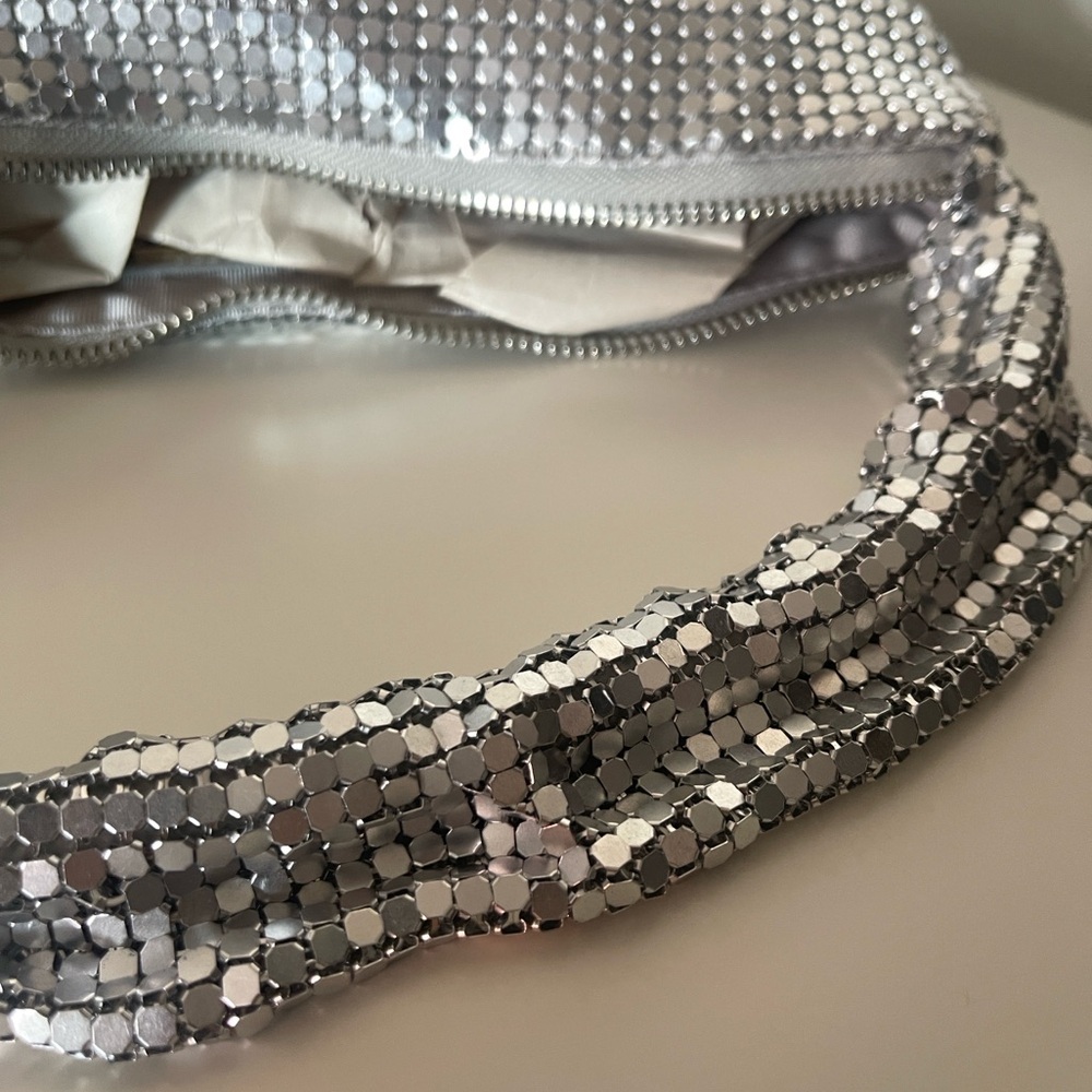 Silver Metallic Mesh Shoulder Bag/ Purse - Picture 7 of 17